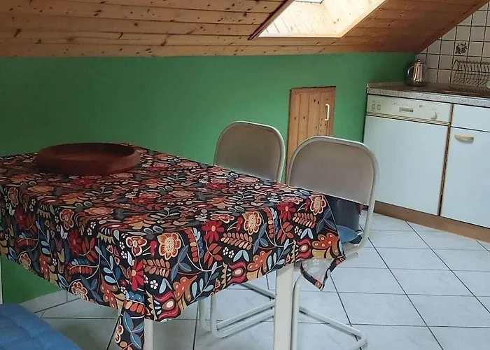 In With Swimming Pool Kall